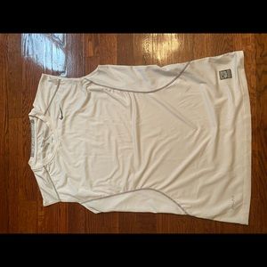Nike men’s Dri fit sz M